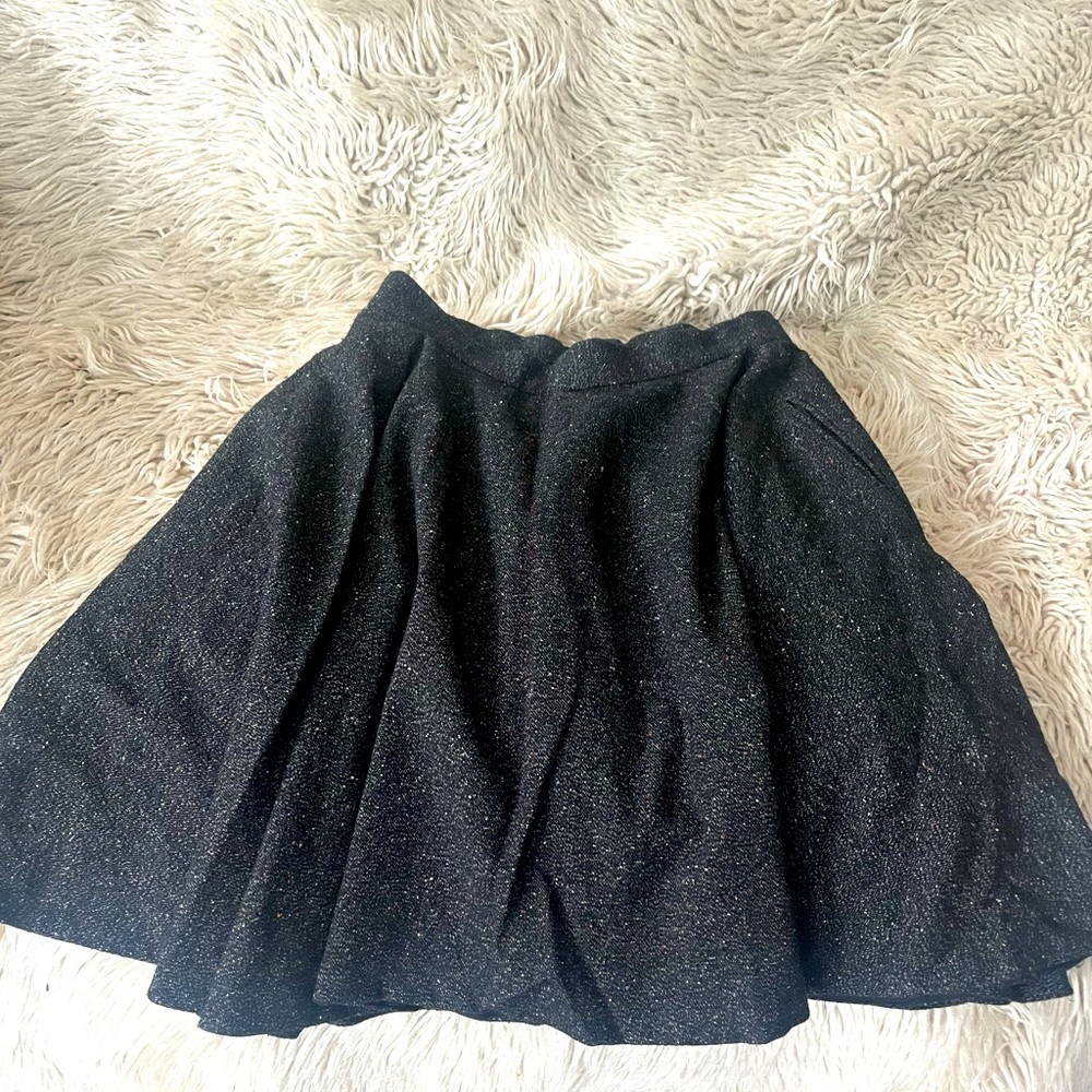 Circle skirt with pockets